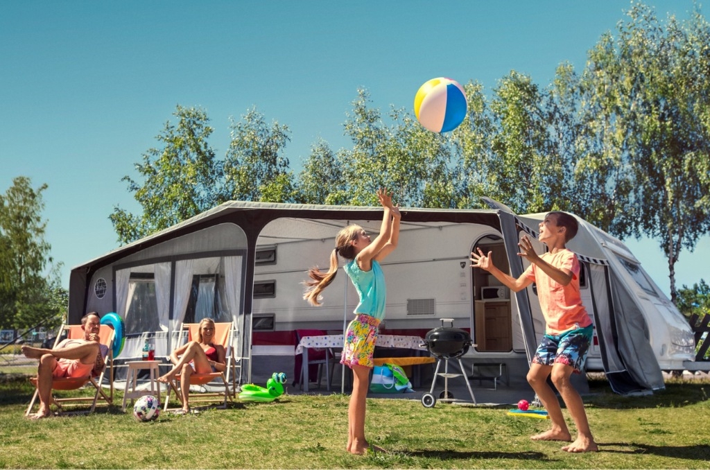 First Camp förvärvar Skara Sommarlands camping. 